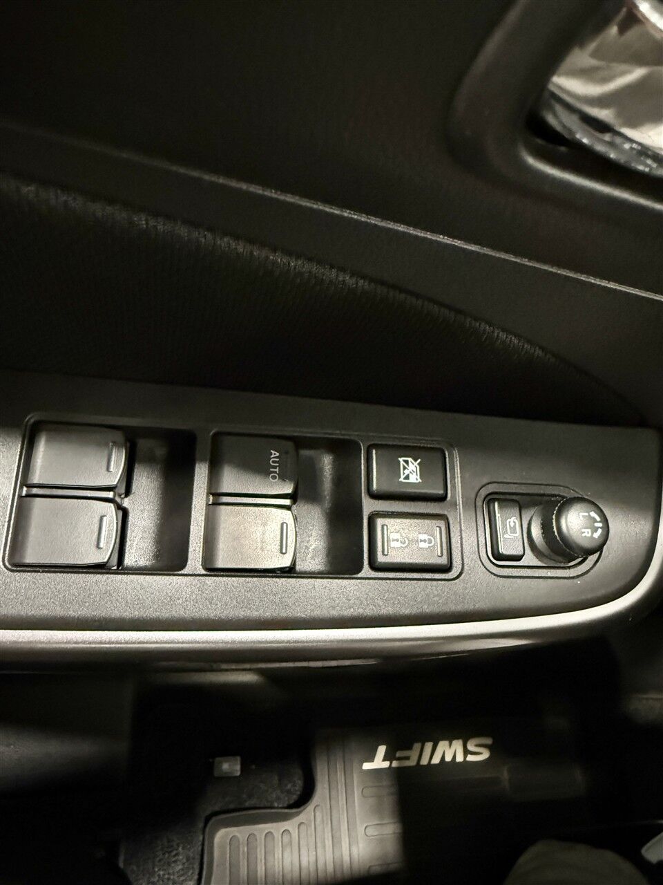 Billede af Suzuki Swift 1,2 Dualjet  Mild hybrid Exclusive AEB CVT 83HK 5d Trinl. Gear