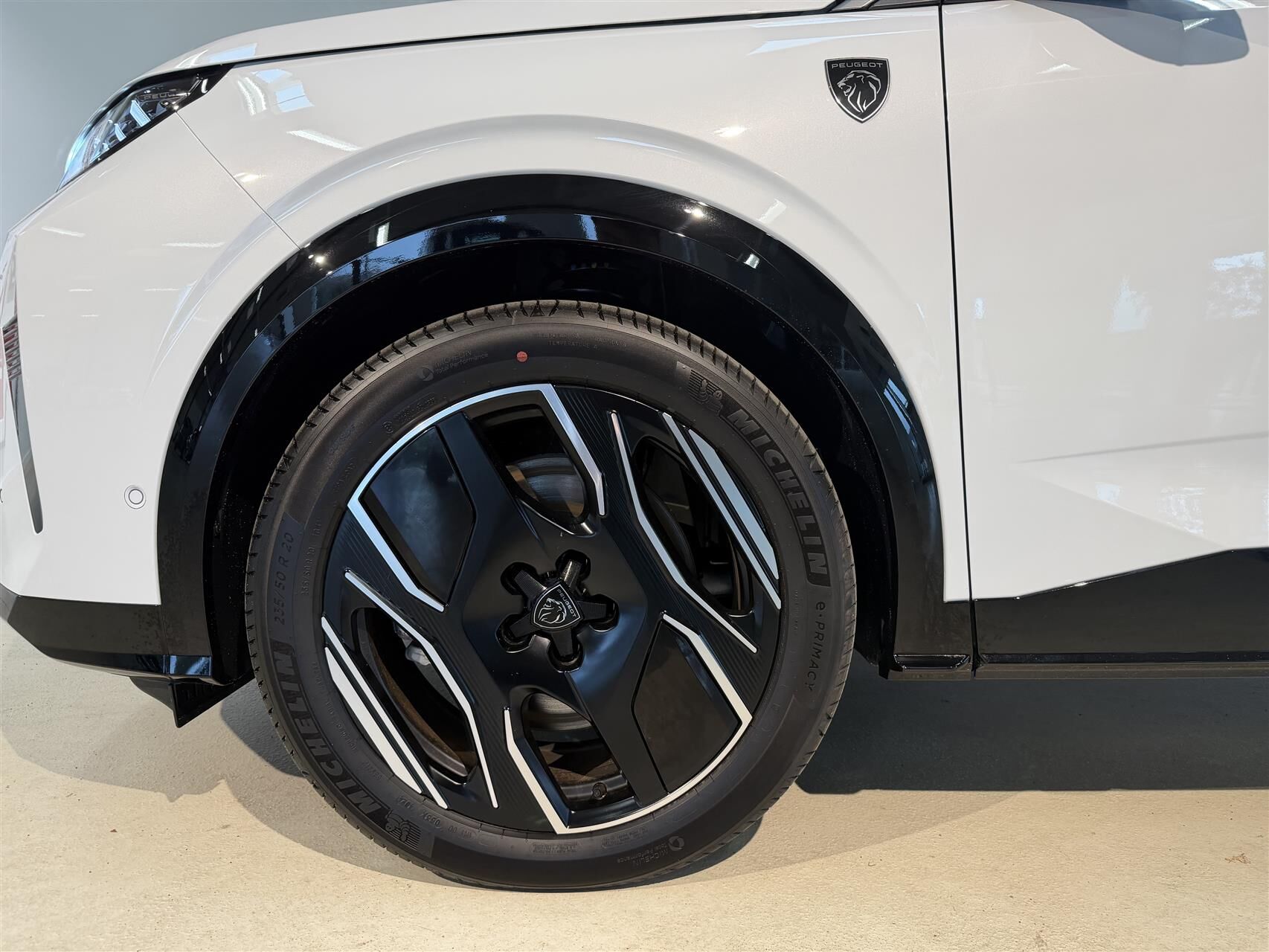 Billede af Peugeot e-5008 EL GT Pack 210HK 5d Aut.