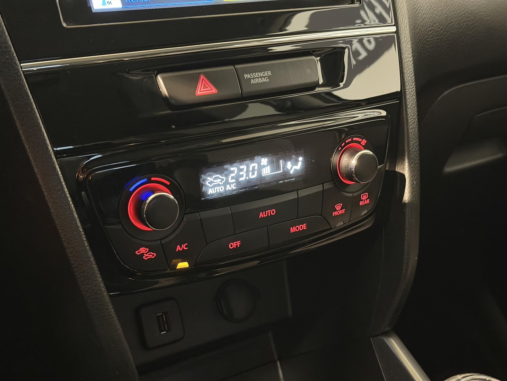 Billede af Suzuki Vitara 1,0 Boosterjet Active 112HK 5d