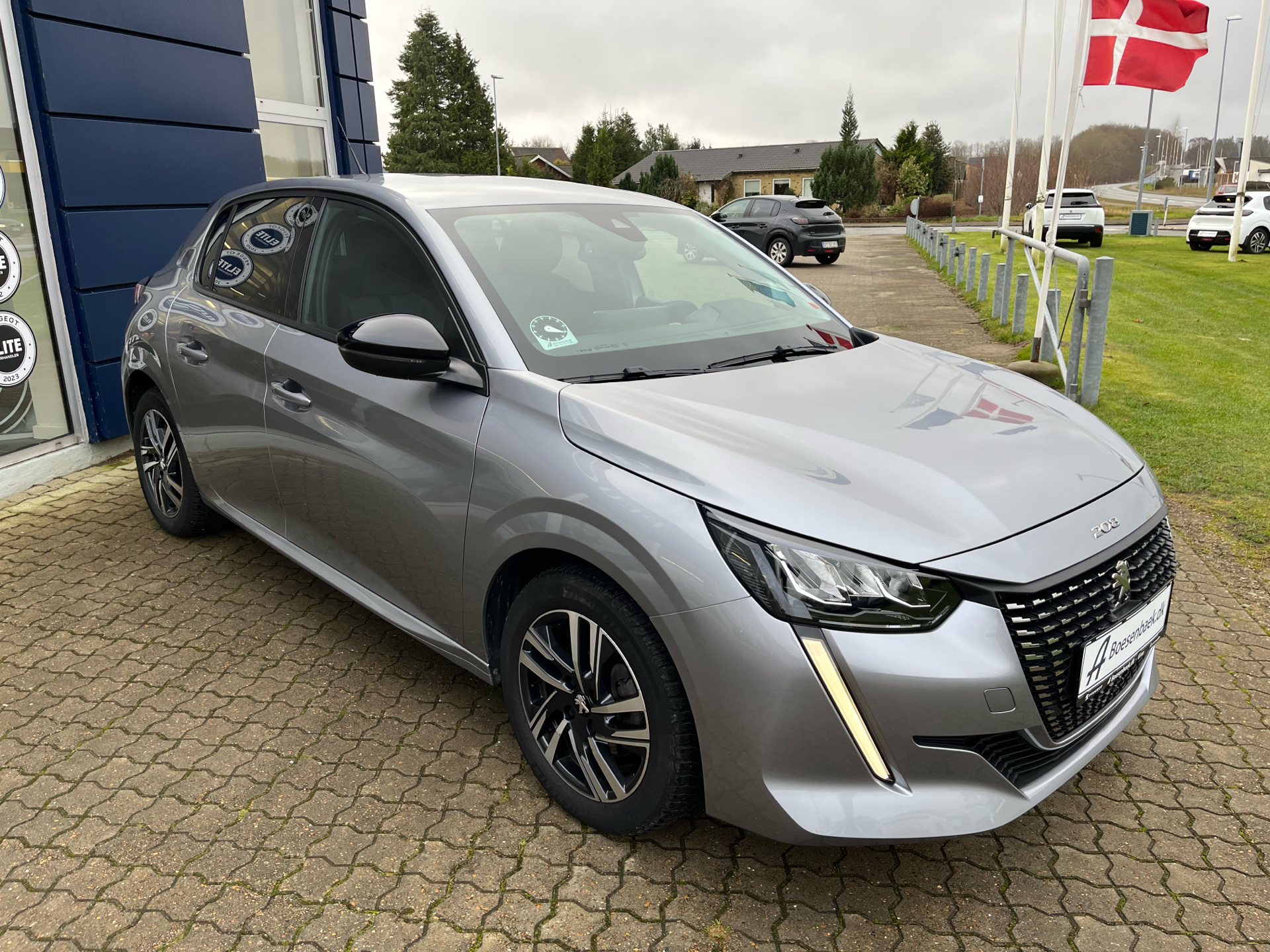 Billede af Peugeot 208 1,2 PureTech Allure 100HK 5d 6g