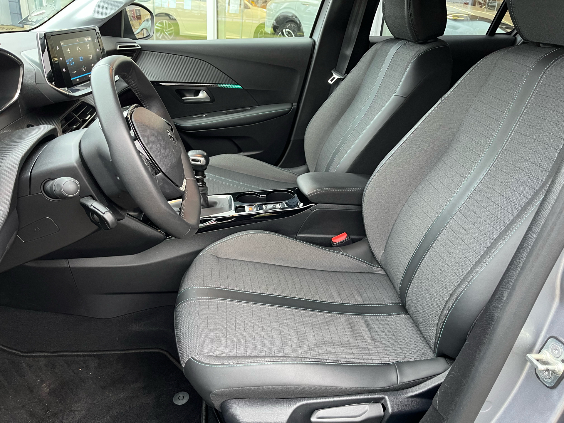 Billede af Peugeot 208 1,2 PureTech Allure 100HK 5d 6g