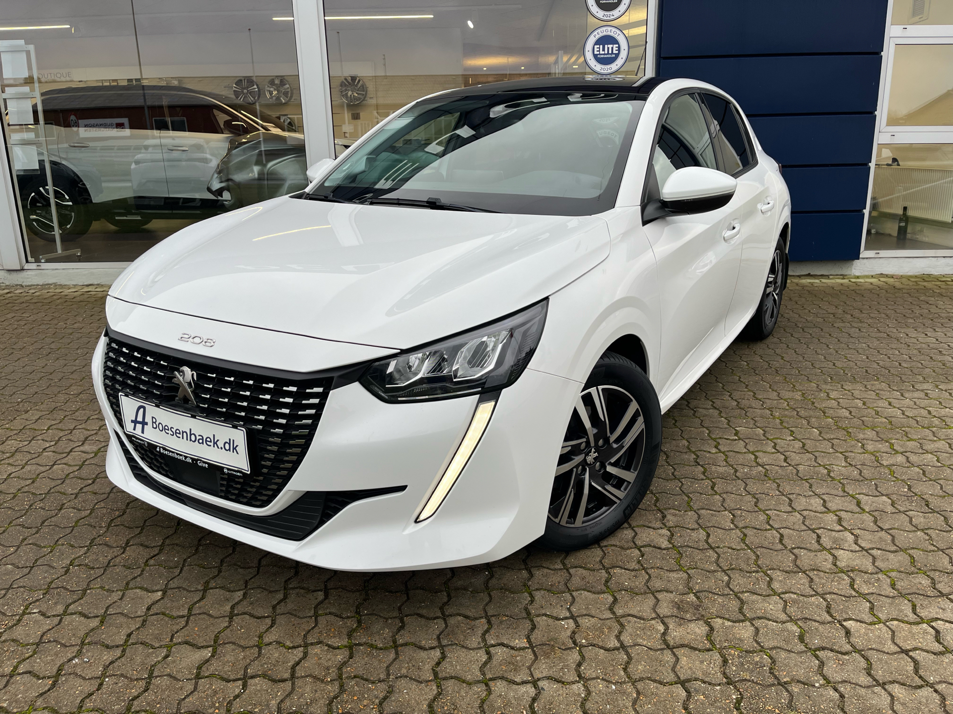 Billede af Peugeot 208 1,5 BlueHDi Allure Sky 102HK 5d 6g