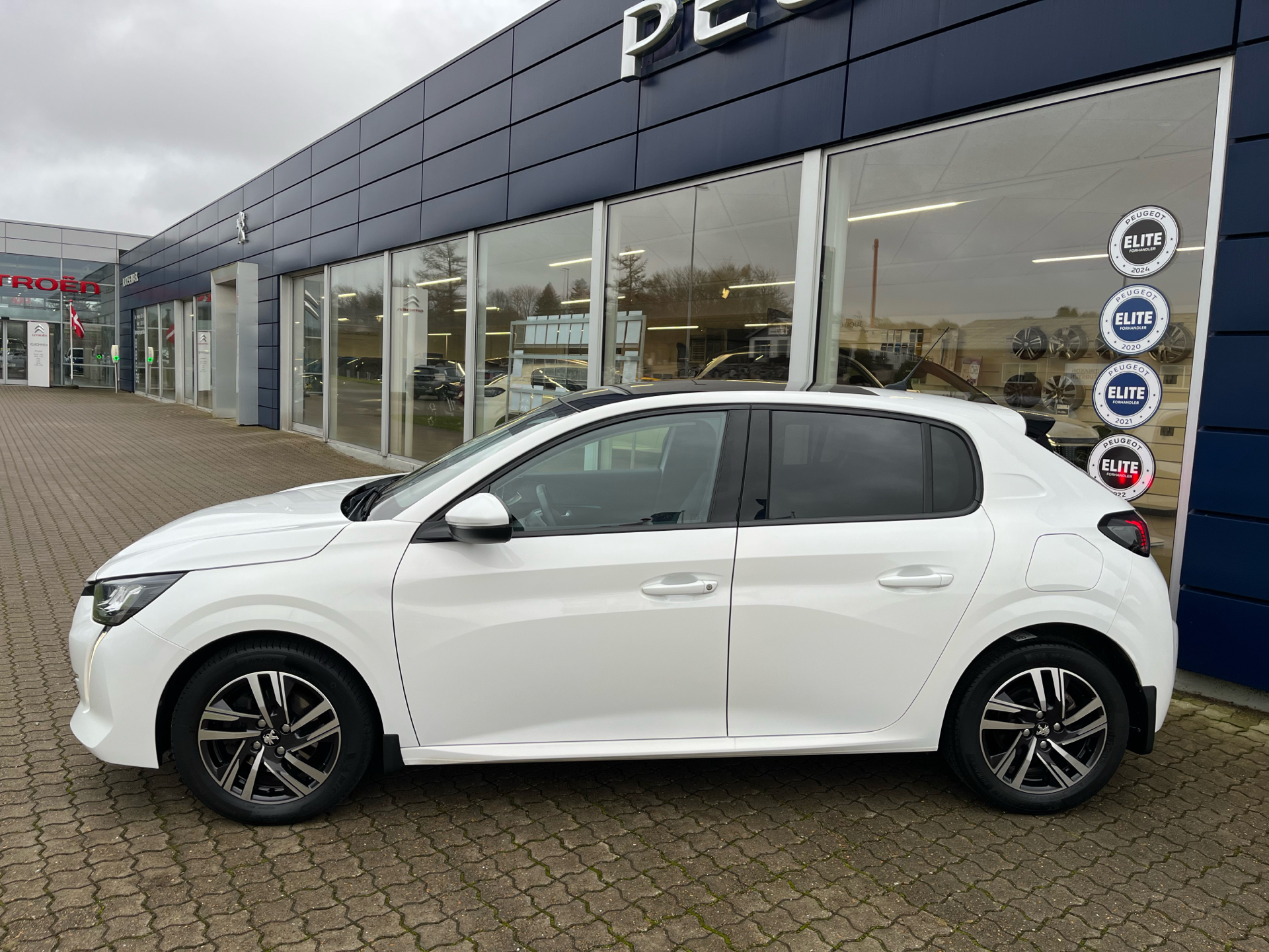 Billede af Peugeot 208 1,5 BlueHDi Allure Sky 102HK 5d 6g
