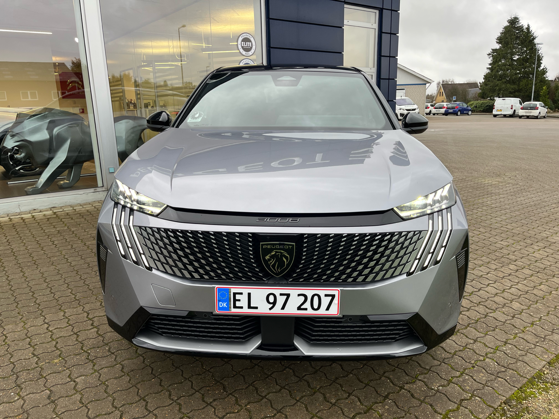 Billede af Peugeot e-3008 EL GT Pack 210HK 5d Aut.