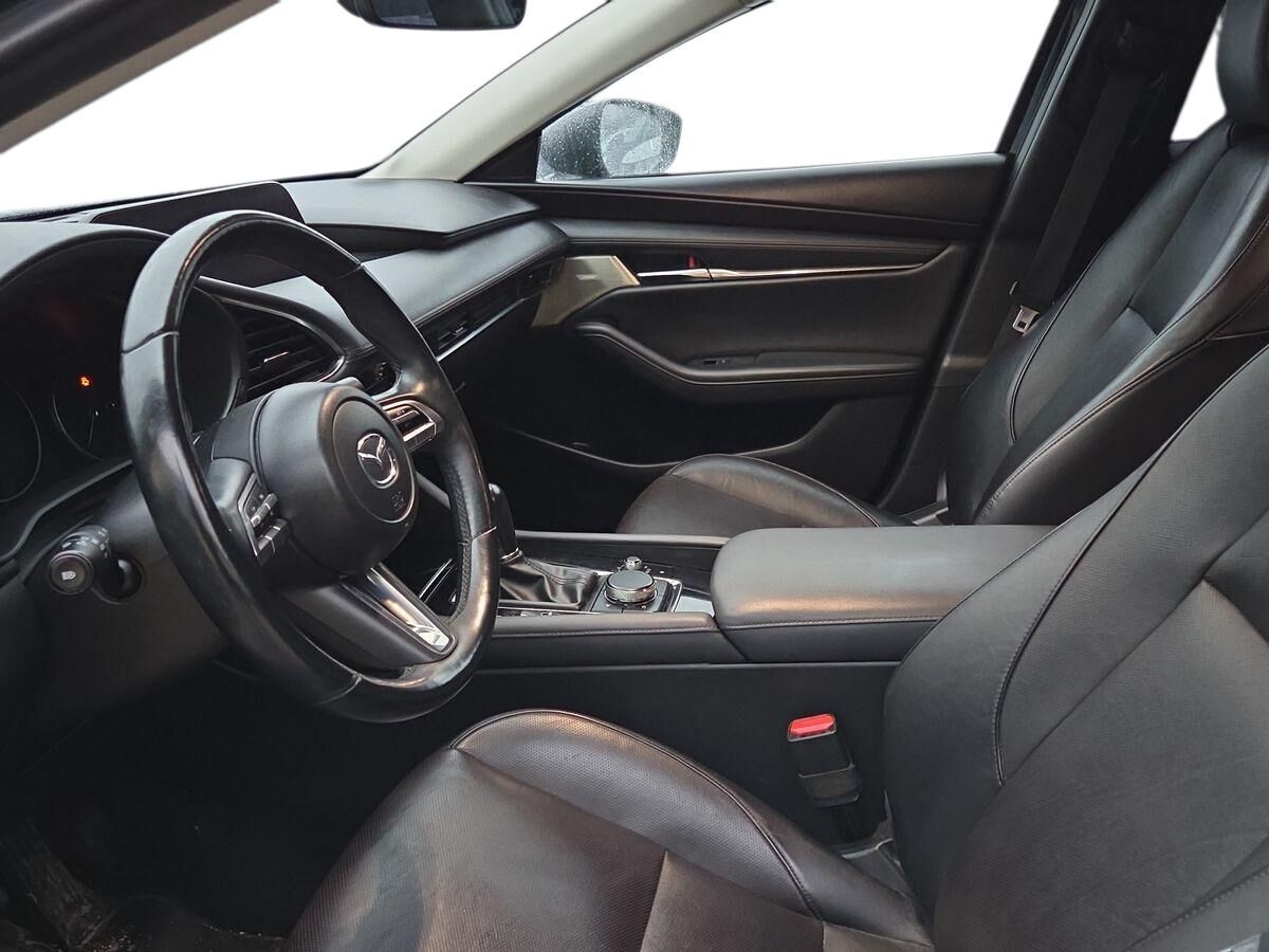 Billede af Mazda 3 2,0 Skyactiv-G  Mild hybrid Cosmo 122HK 6g Aut.