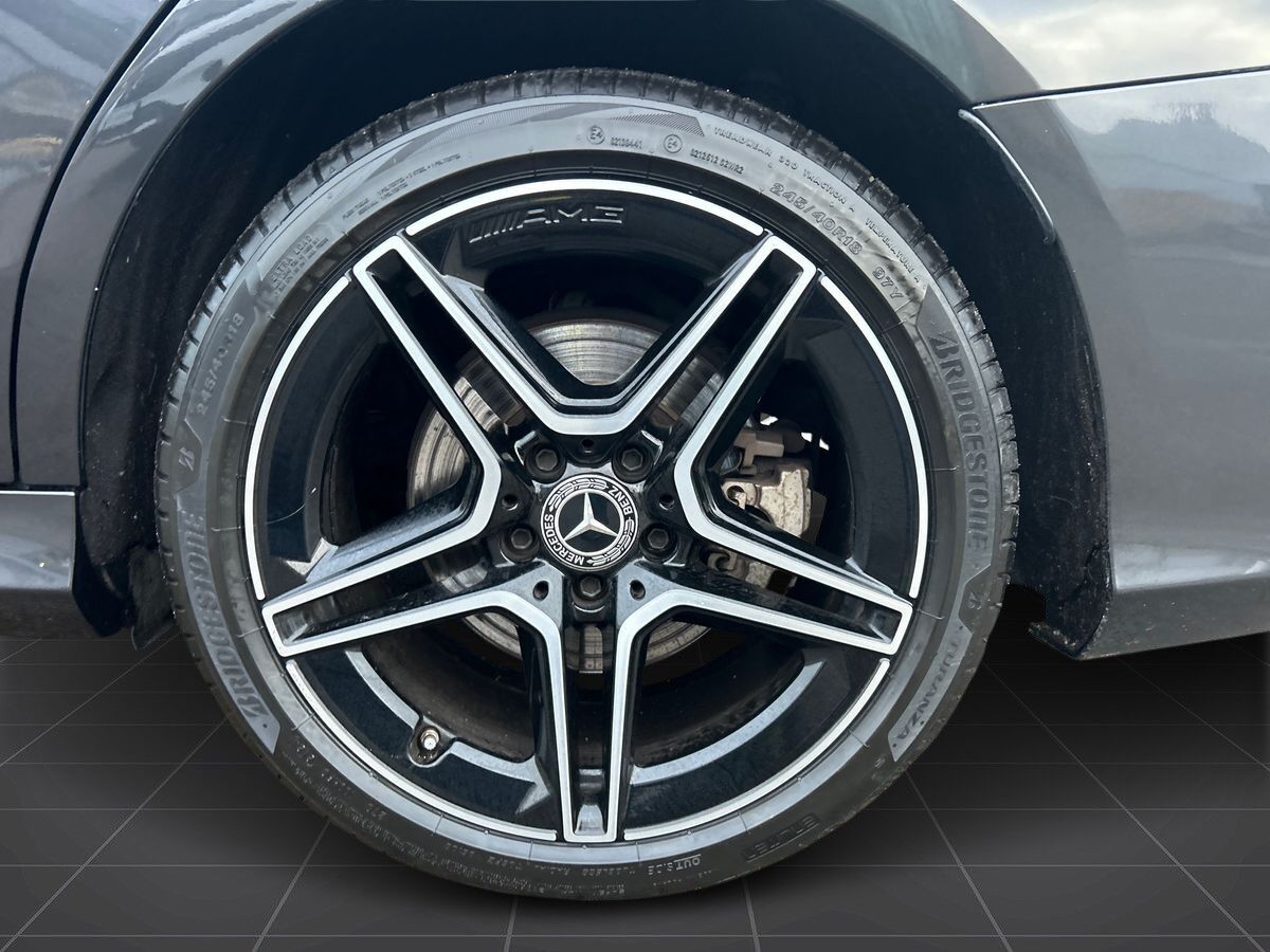 Billede af Mercedes-Benz C300 e T 2,0 Plugin-hybrid Business AMG Night Edition 9G-Tronic 320HK Stc Aut.