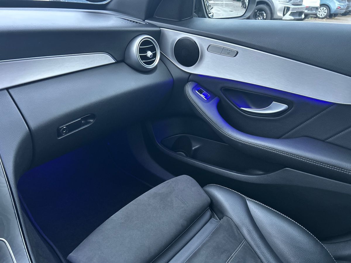 Billede af Mercedes-Benz C300 e T 2,0 Plugin-hybrid Business AMG Night Edition 9G-Tronic 320HK Stc Aut.