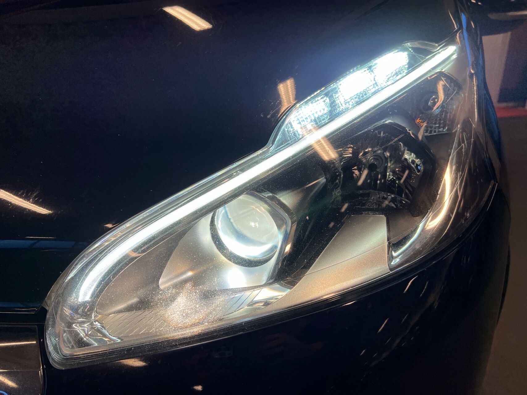 Billede af Peugeot 208 1,5 BlueHDi Prestige 100HK 5d