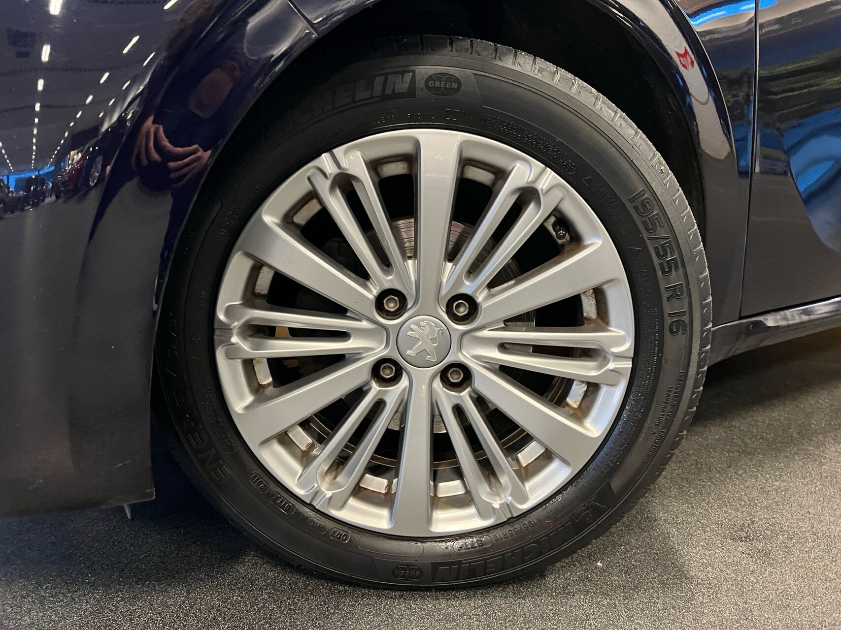 Billede af Peugeot 208 1,5 BlueHDi Prestige 100HK 5d