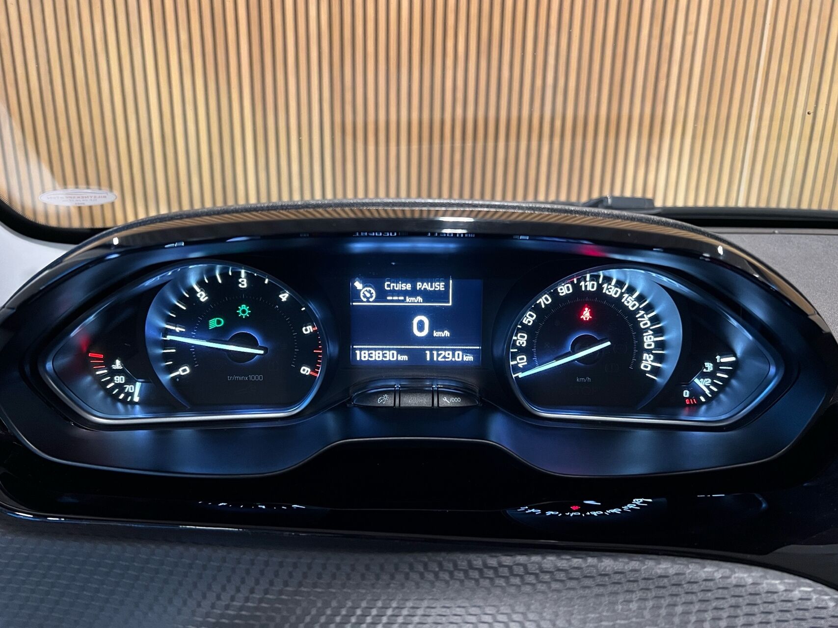 Billede af Peugeot 208 1,5 BlueHDi Prestige 100HK 5d