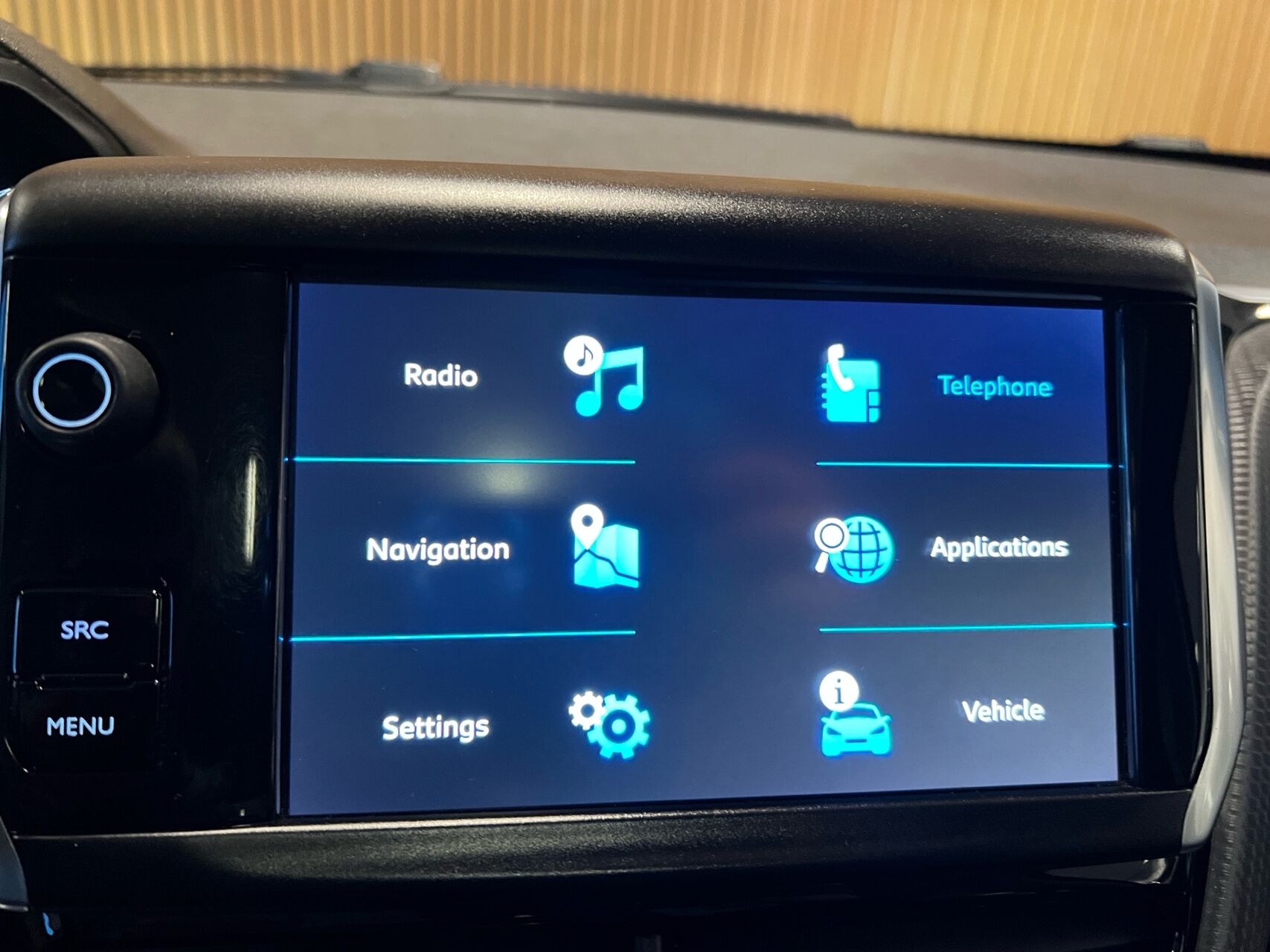 Billede af Peugeot 208 1,5 BlueHDi Prestige 100HK 5d