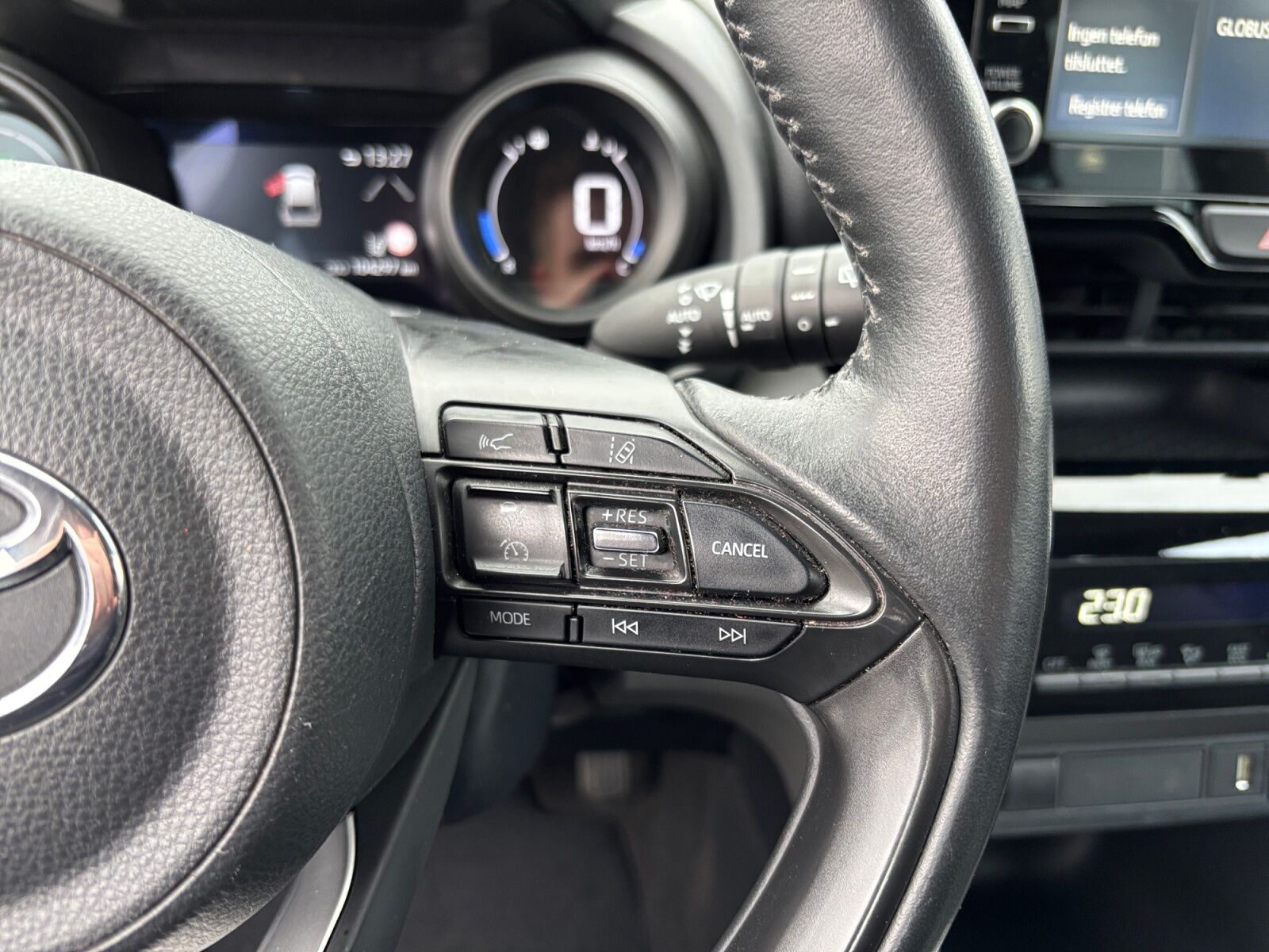 Billede af Toyota Yaris Cross 1,5 Hybrid Active 116HK 5d Trinl. Gear