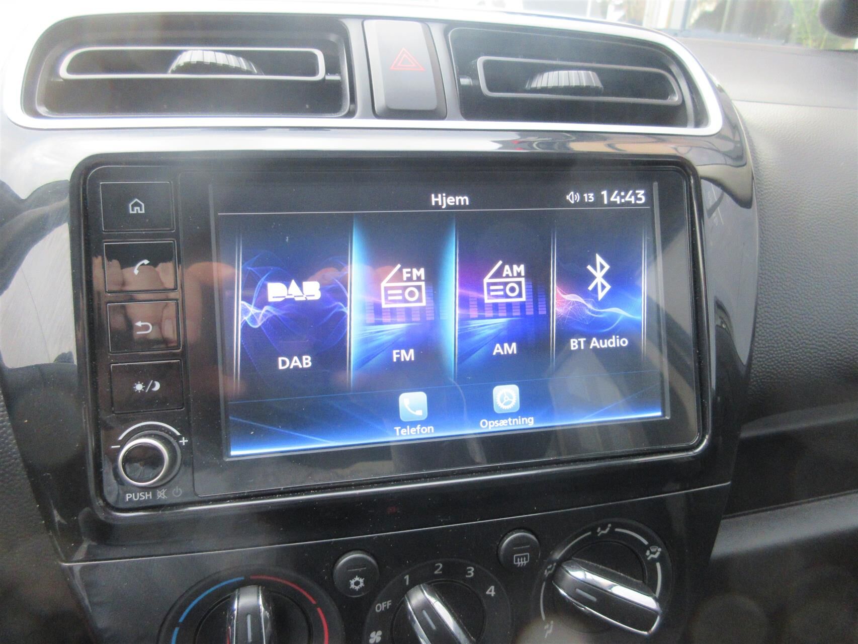 Billede af Mitsubishi Space Star 1,2 Cosmic AS&G 71HK 5d