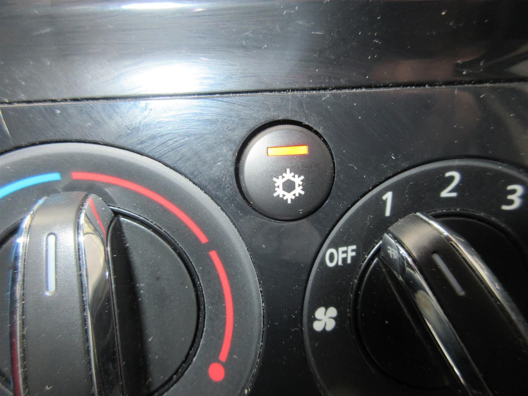 Billede af Mitsubishi Space Star 1,2 Cosmic AS&G 71HK 5d