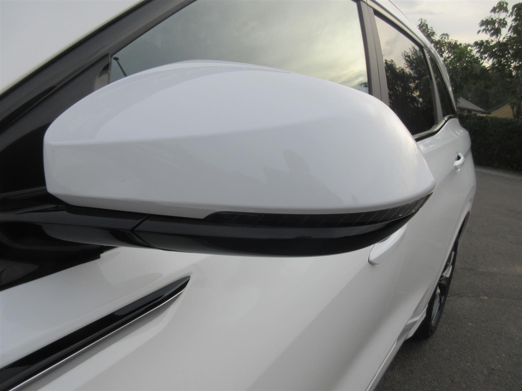 Billede af Navor E5 1,5 Plugin-hybrid Rock E-CVT 218HK 5d Aut.