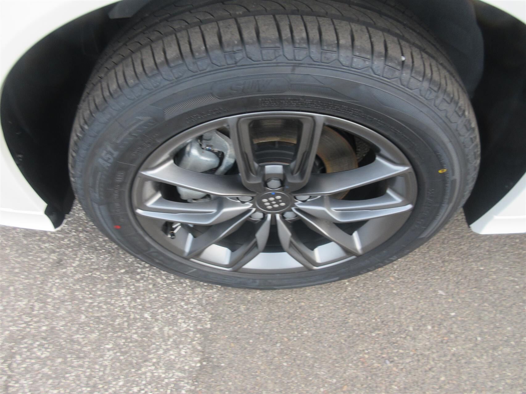 Billede af Navor E5 1,5 Plugin-hybrid Rock E-CVT 218HK 5d Aut.