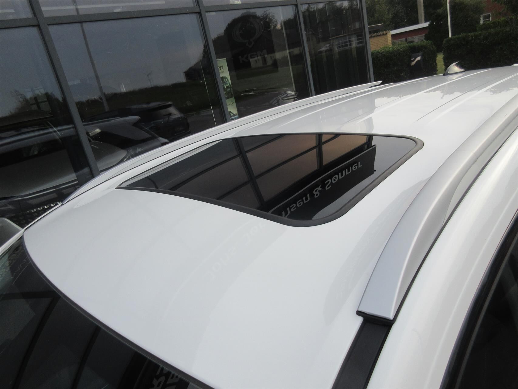 Billede af Navor E5 1,5 Plugin-hybrid Rock E-CVT 218HK 5d Aut.