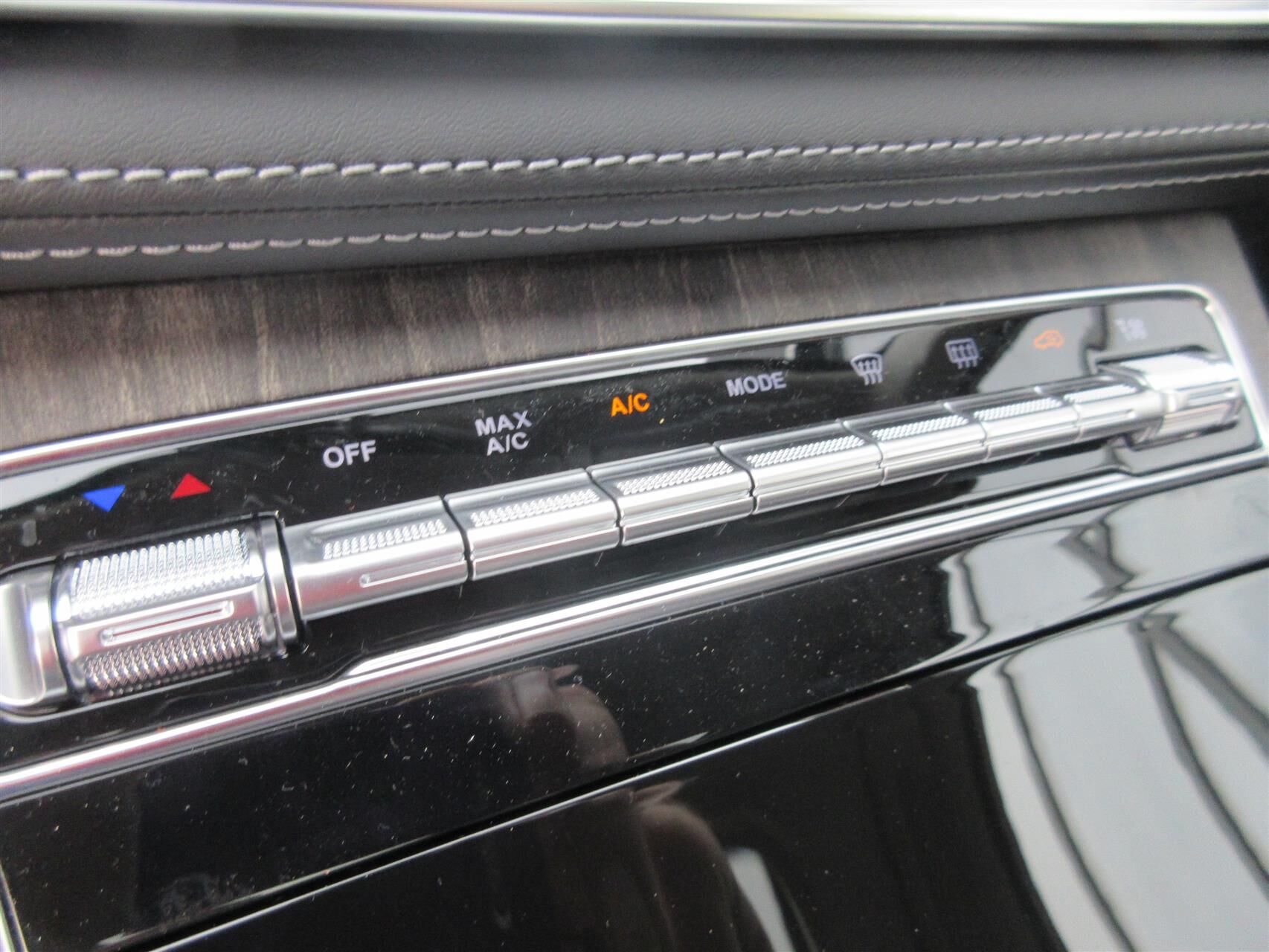 Billede af Navor E5 1,5 Plugin-hybrid Rock E-CVT 218HK 5d Aut.