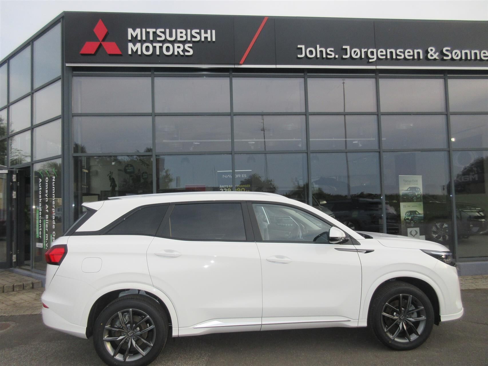 Billede af Navor E5 1,5 Plugin-hybrid Rock E-CVT 218HK 5d Aut.