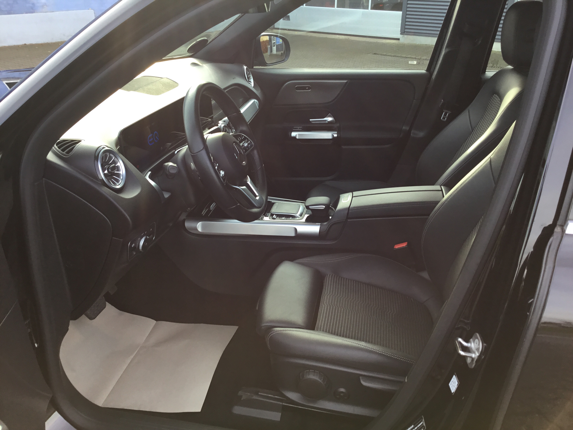 Billede af Mercedes-Benz EQB 250 EL 190HK 5d Aut.