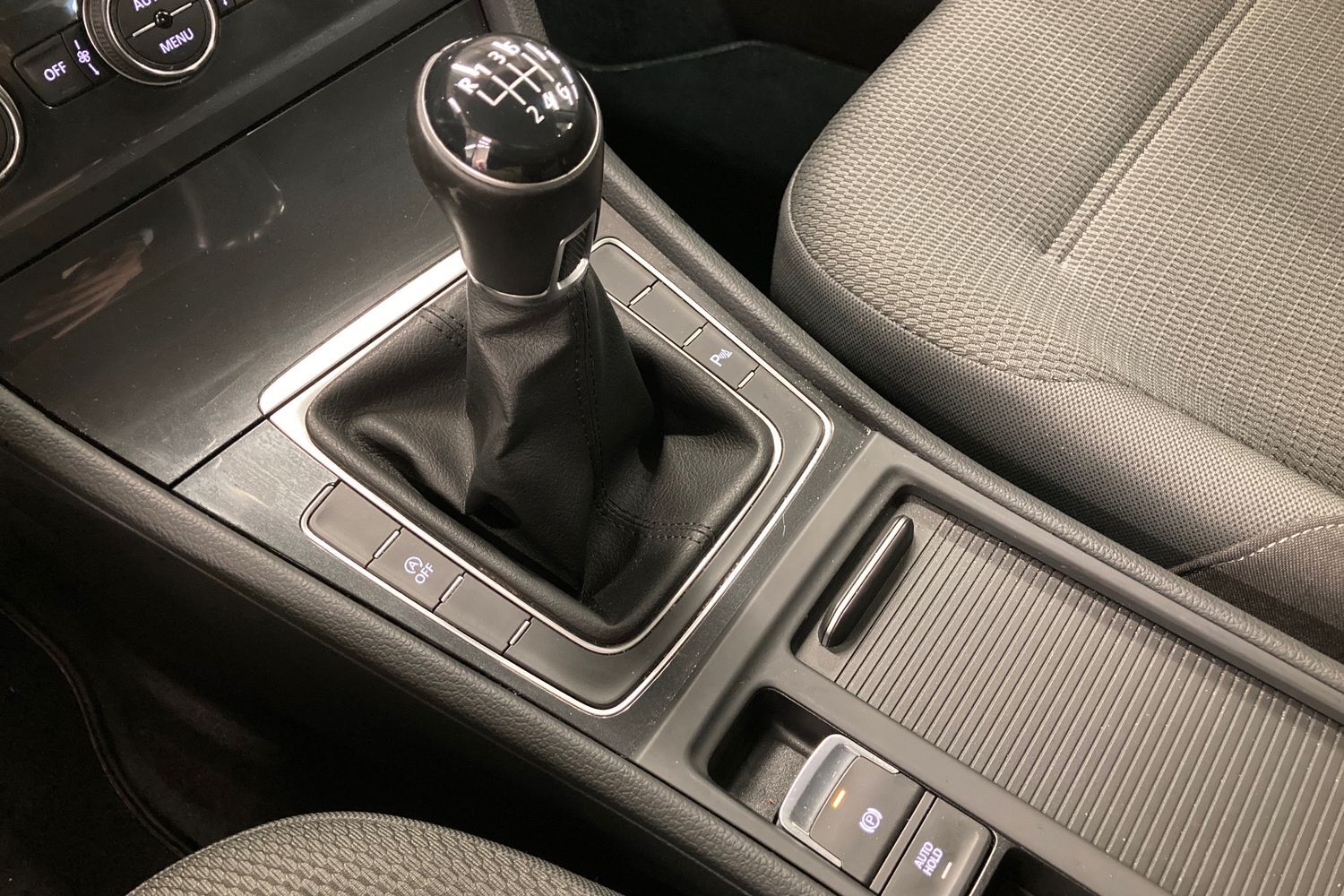 Billede af VW Golf Variant 1,5 TSI EVO ACT Comfortline Connect 130HK Stc 6g