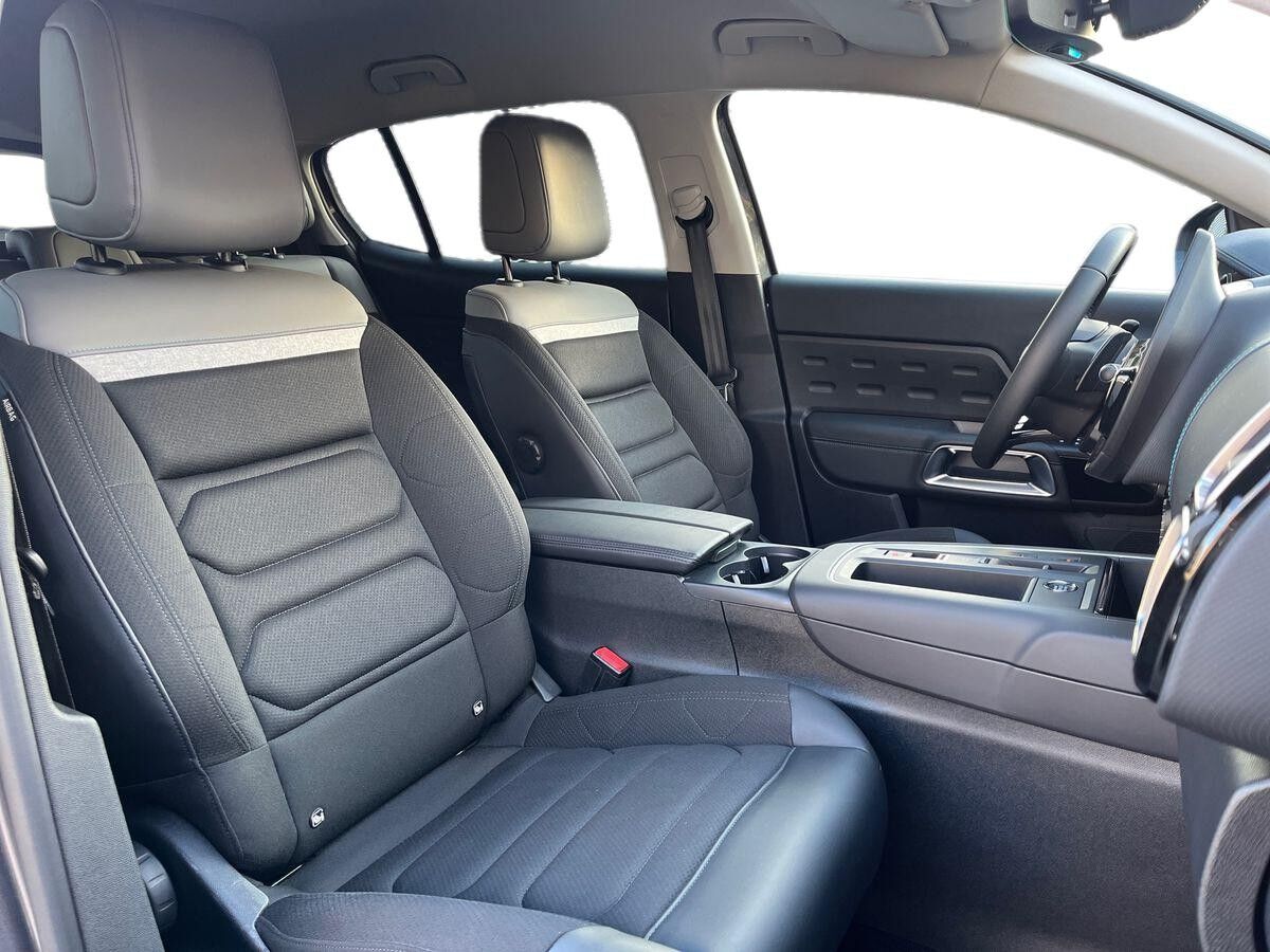 Billede af Citroën C5 Aircross 1,6 Plugin-hybrid Prestige EAT8 225HK 5d 8g Aut.