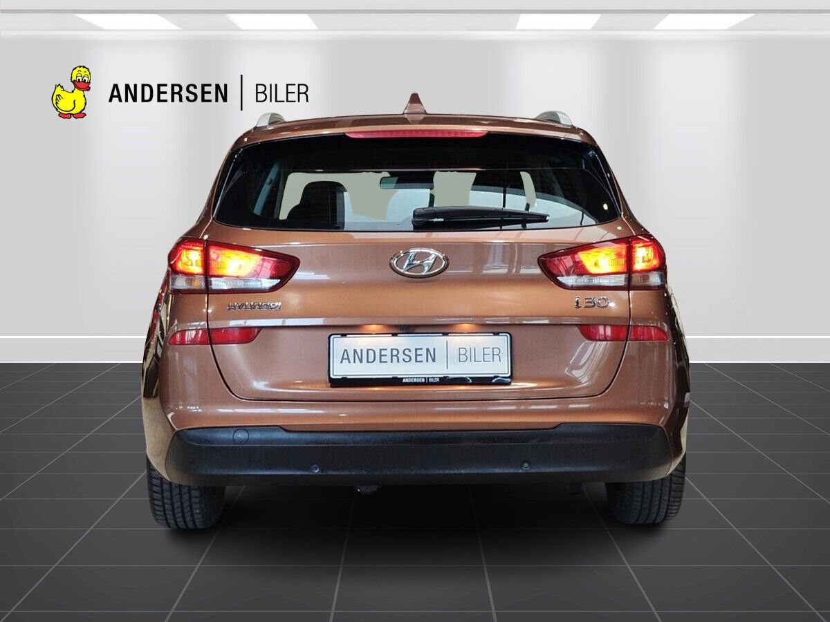 Billede af Hyundai i30 Cw 1,0 T-GDI Trend 120HK Stc 6g