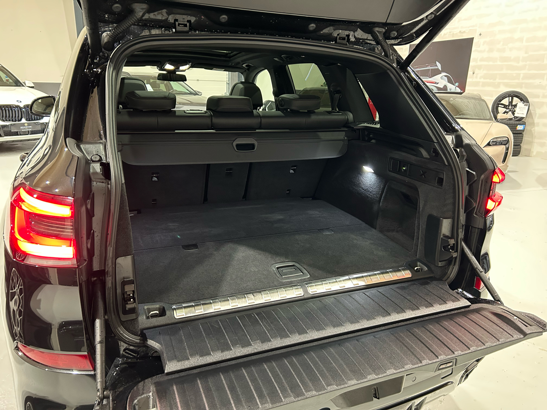 Billede af BMW X5 45e 3,0 Plugin-hybrid M-Sport XDrive Steptronic 399HK 5d 8g Aut.