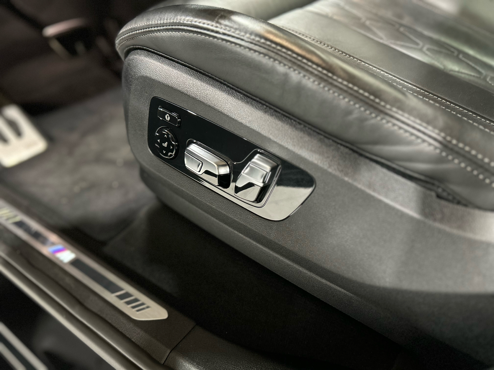 Billede af BMW X5 45e 3,0 Plugin-hybrid M-Sport XDrive Steptronic 399HK 5d 8g Aut.