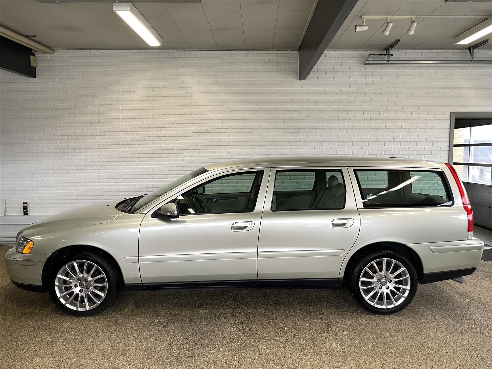 Billede af Volvo V70 2,4 140HK Stc