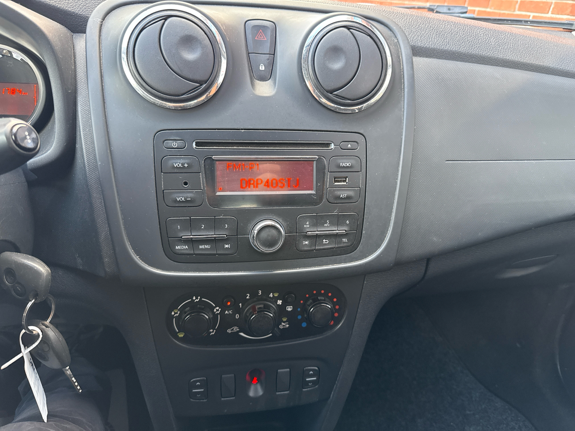 Billede af Dacia Logan 1,2 16V Ambiance 75HK