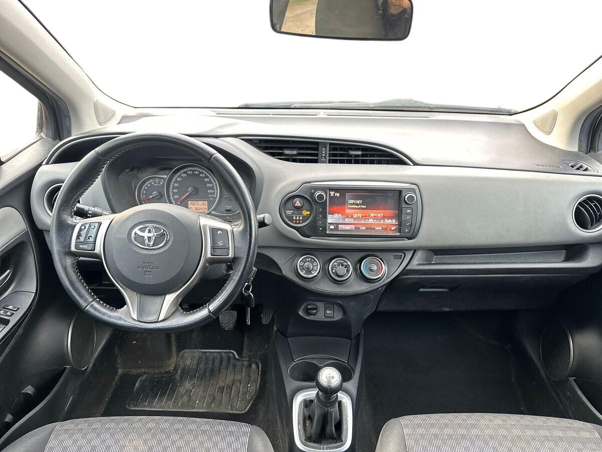 Billede af Toyota Yaris 1,0 VVT-I T2 69HK 5d