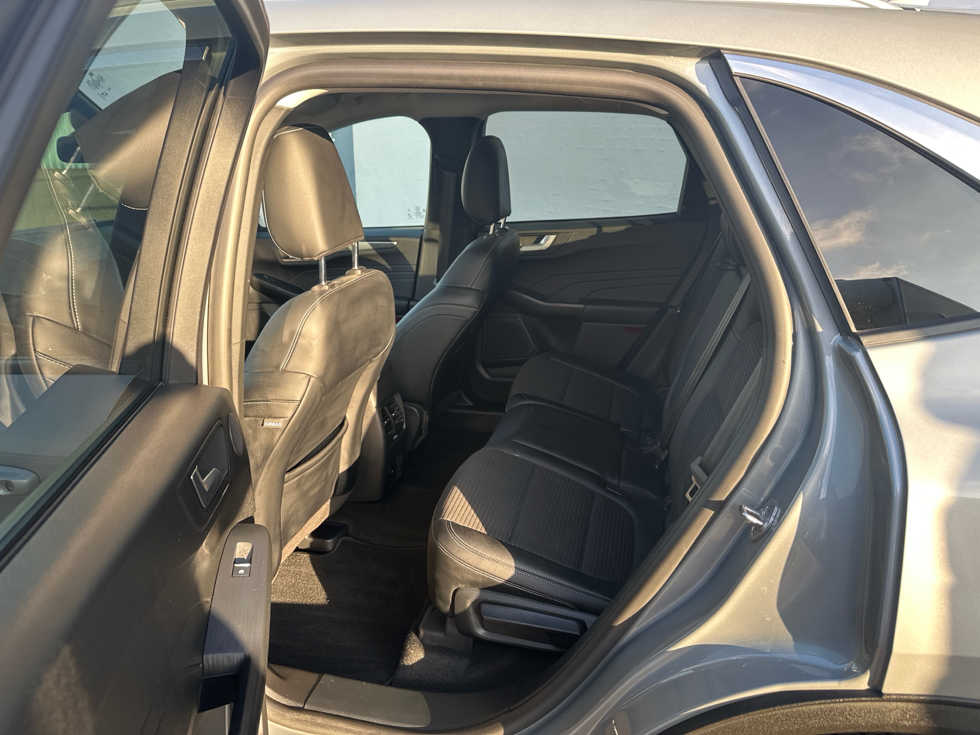 Billede af Ford Kuga 2,5 Plugin-hybrid Titanium X CVT 225HK 5d Trinl. Gear