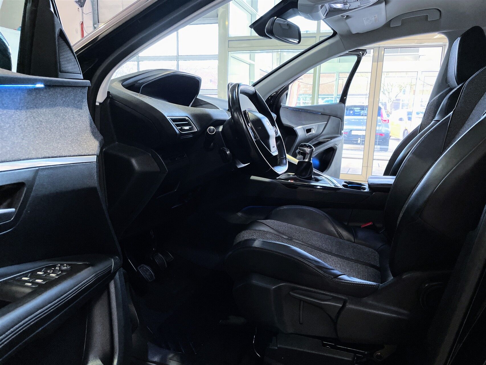 Billede af Peugeot 3008 1,5 BlueHDi Allure Pack 130HK 5d 6g