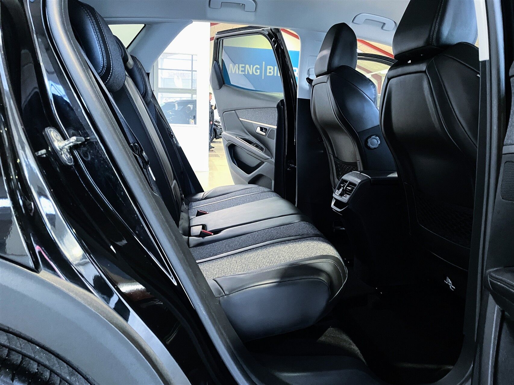 Billede af Peugeot 3008 1,5 BlueHDi Allure Pack 130HK 5d 6g