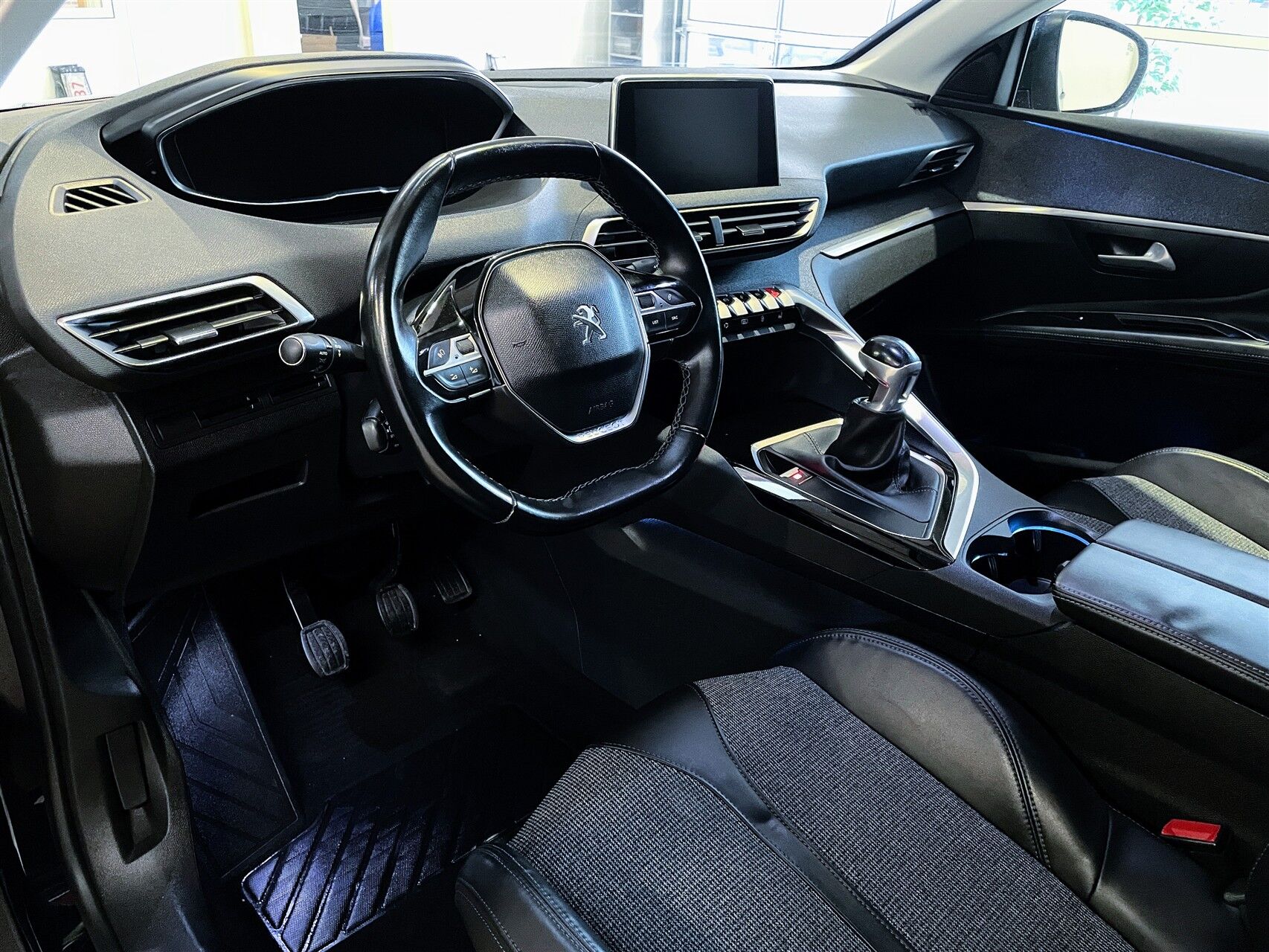 Billede af Peugeot 3008 1,5 BlueHDi Allure Pack 130HK 5d 6g