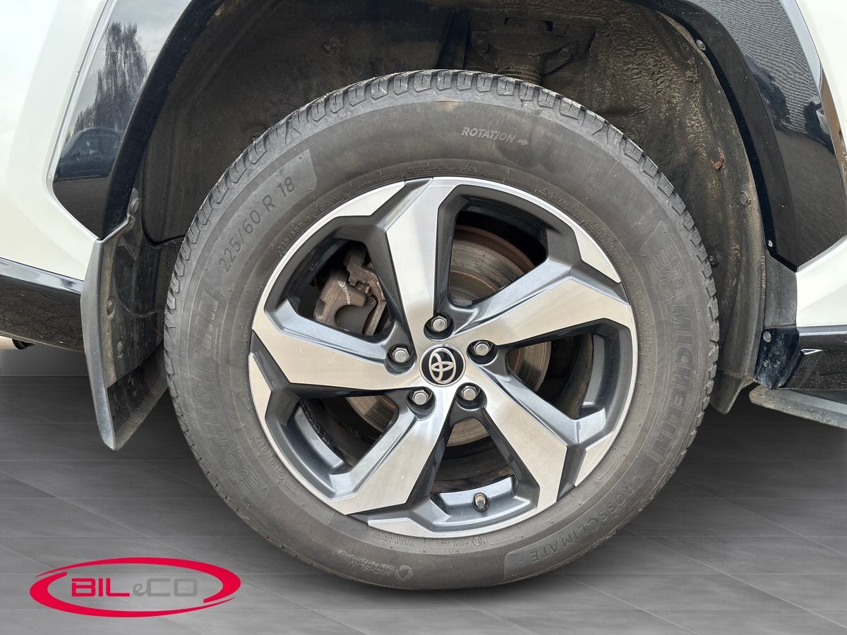 Billede af Toyota RAV4 Plug-in 2,5 Plugin-hybrid H3 Premium AWD 306HK 5d 6g Aut.