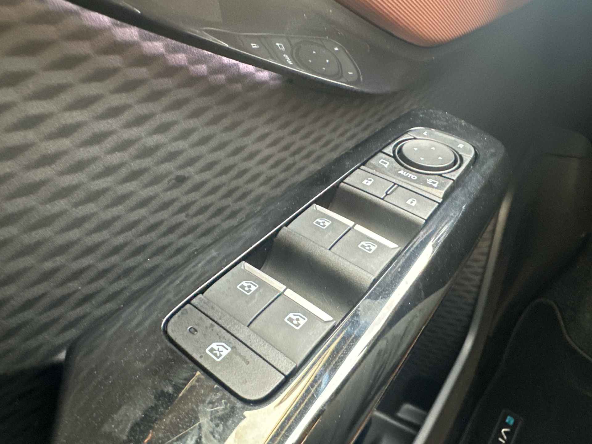 Billede af Suzuki eVitara EL Adventure 174HK 5d Aut.