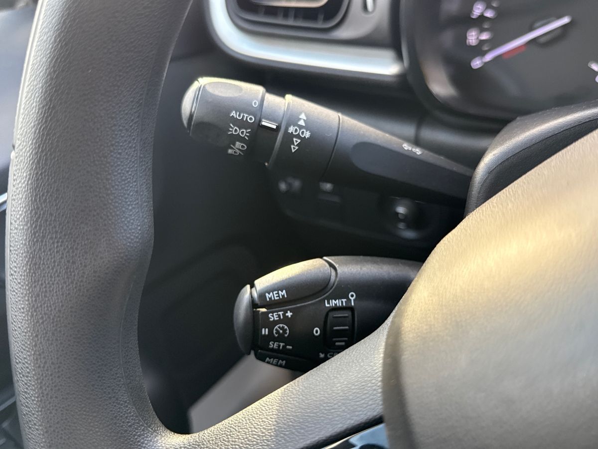 Billede af Citroën C3 1,2 PureTech Iconic Limited start/stop 82HK 5d