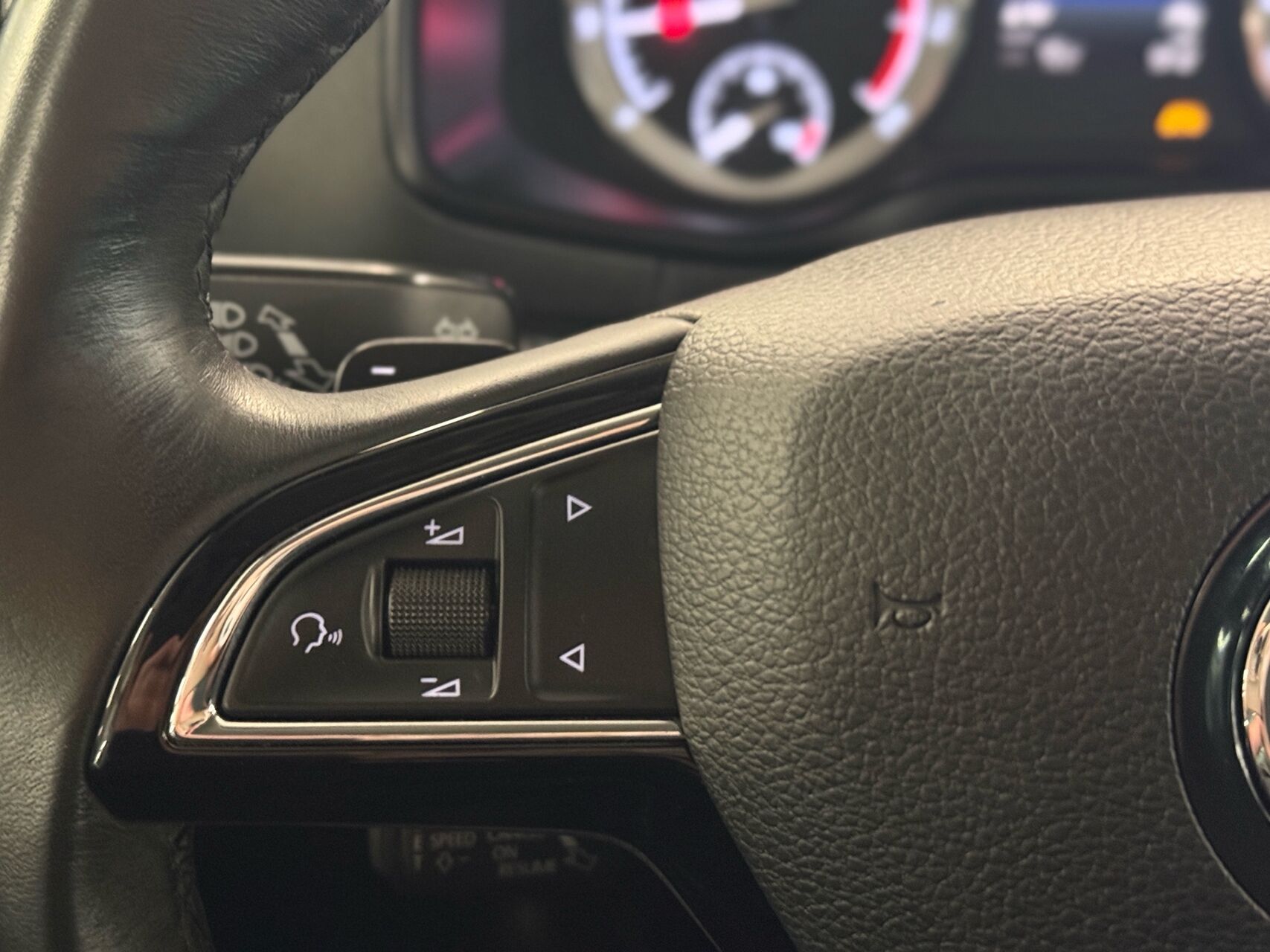 Billede af Skoda Karoq 1,5 TSI ACT Style DSG 150HK 5d 7g Aut.