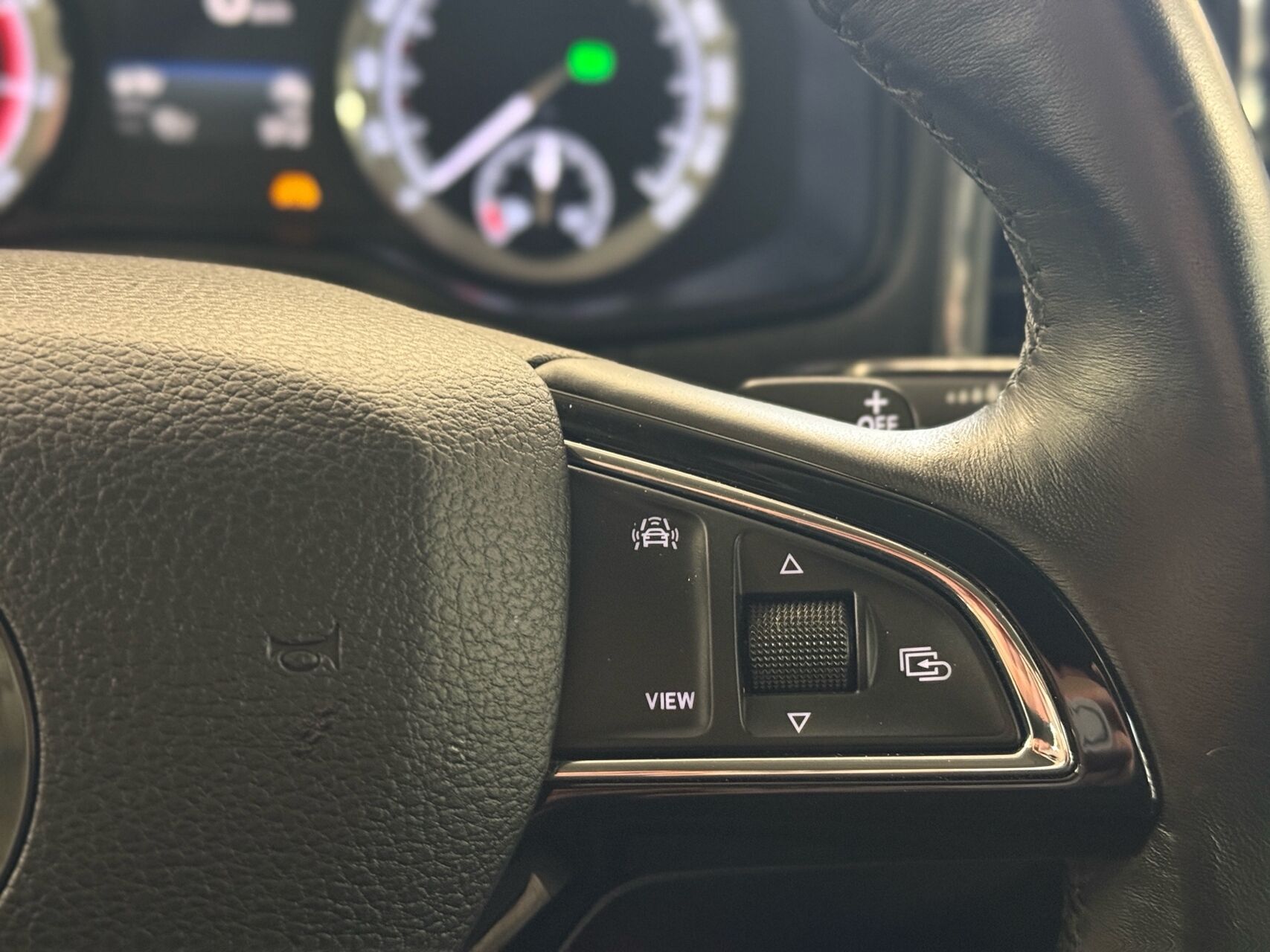 Billede af Skoda Karoq 1,5 TSI ACT Style DSG 150HK 5d 7g Aut.