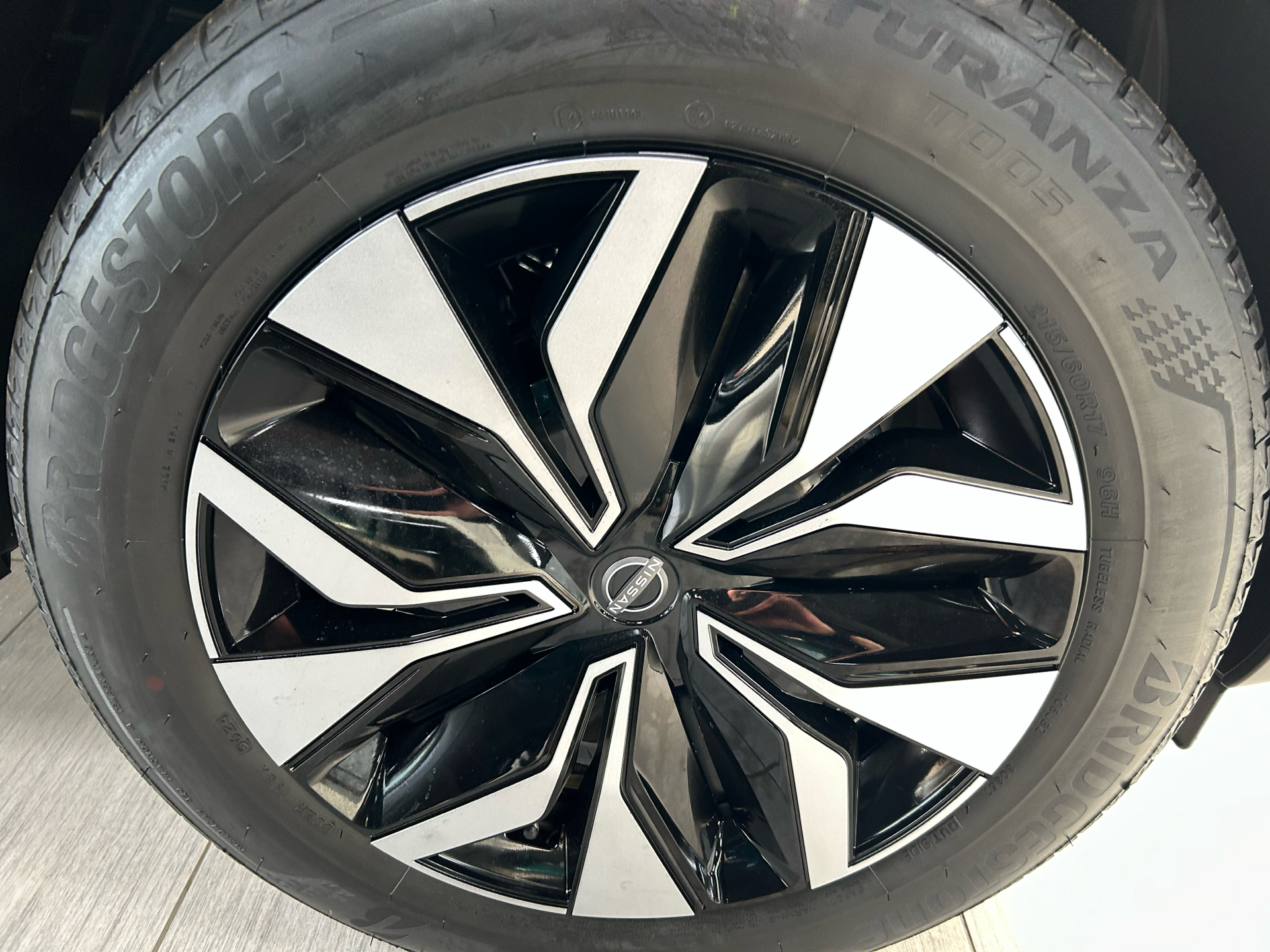 Billede af Nissan Juke 1,0 Dig-T Acenta DCT 114HK 5d 7g Aut.