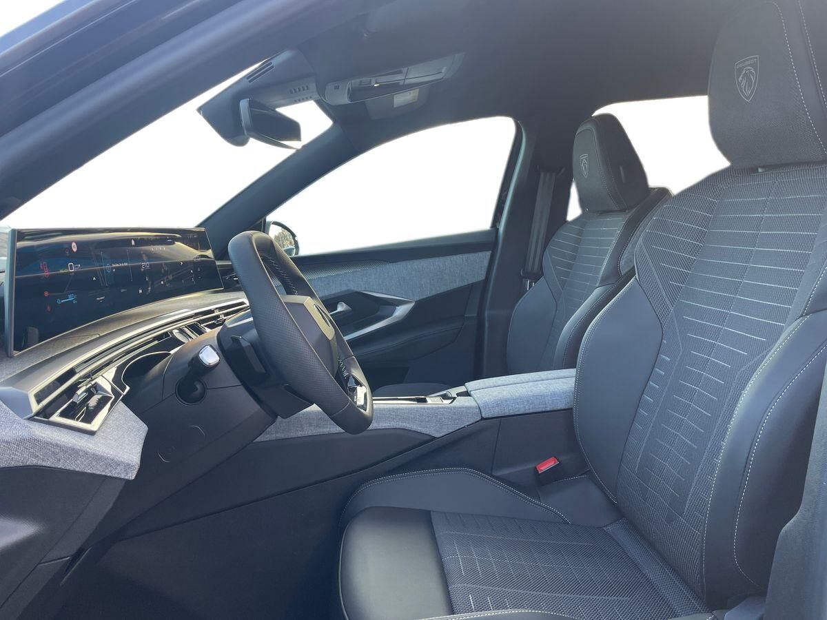 Billede af Peugeot e-5008 EL GT Pack 210HK 5d Aut.