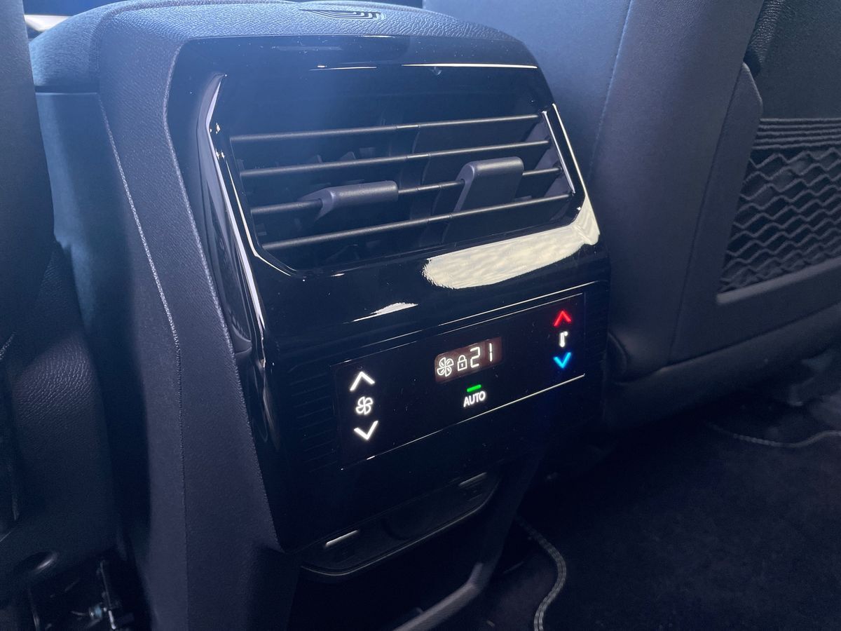 Billede af Peugeot e-5008 EL GT Pack 210HK 5d Aut.