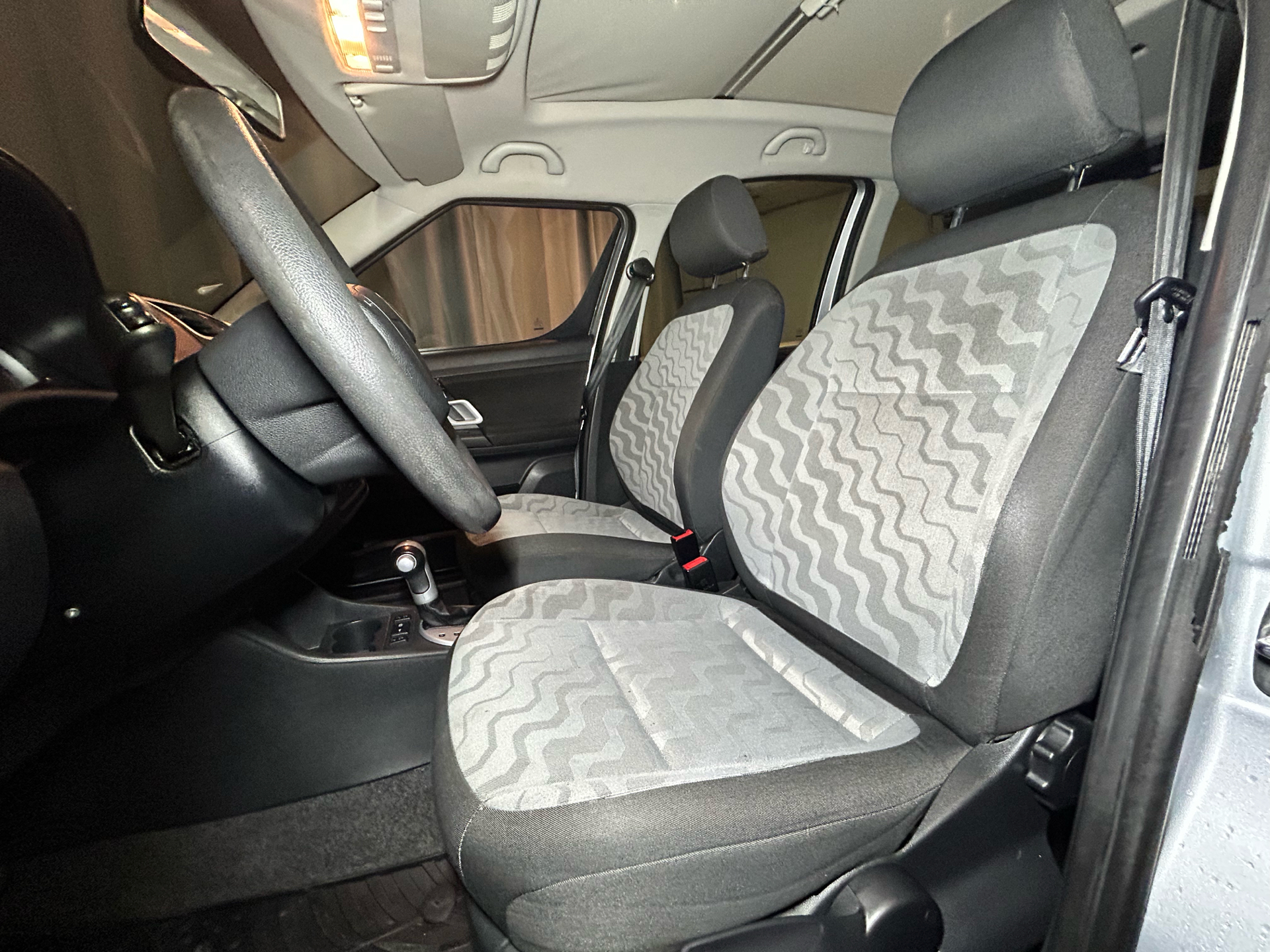 Billede af Skoda Roomster 1,6 16V Comfort 105HK 6g Aut.