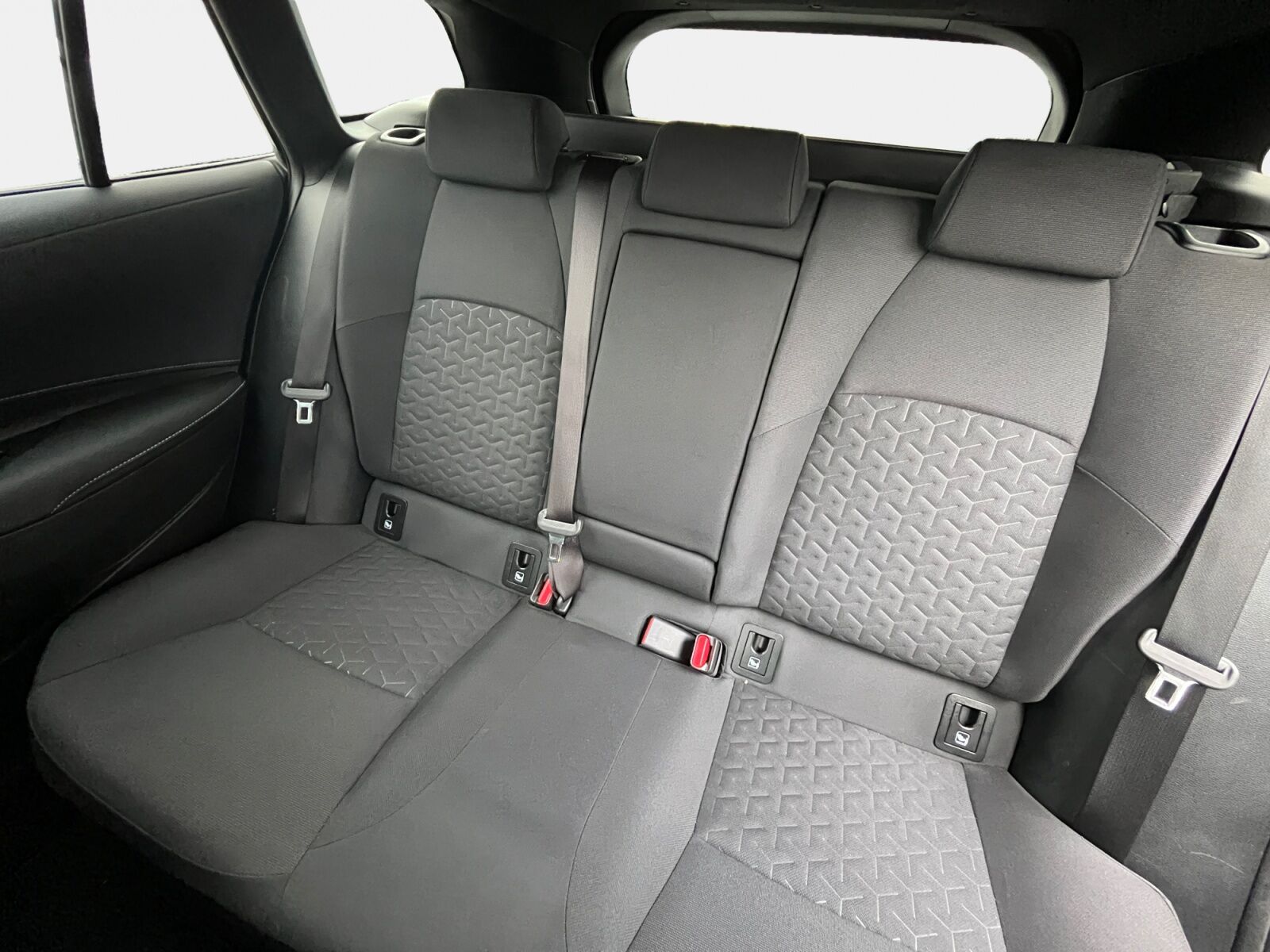 Billede af Suzuki Swace 1,8 Hybrid Exclusive E-CVT 122HK Stc Trinl. Gear