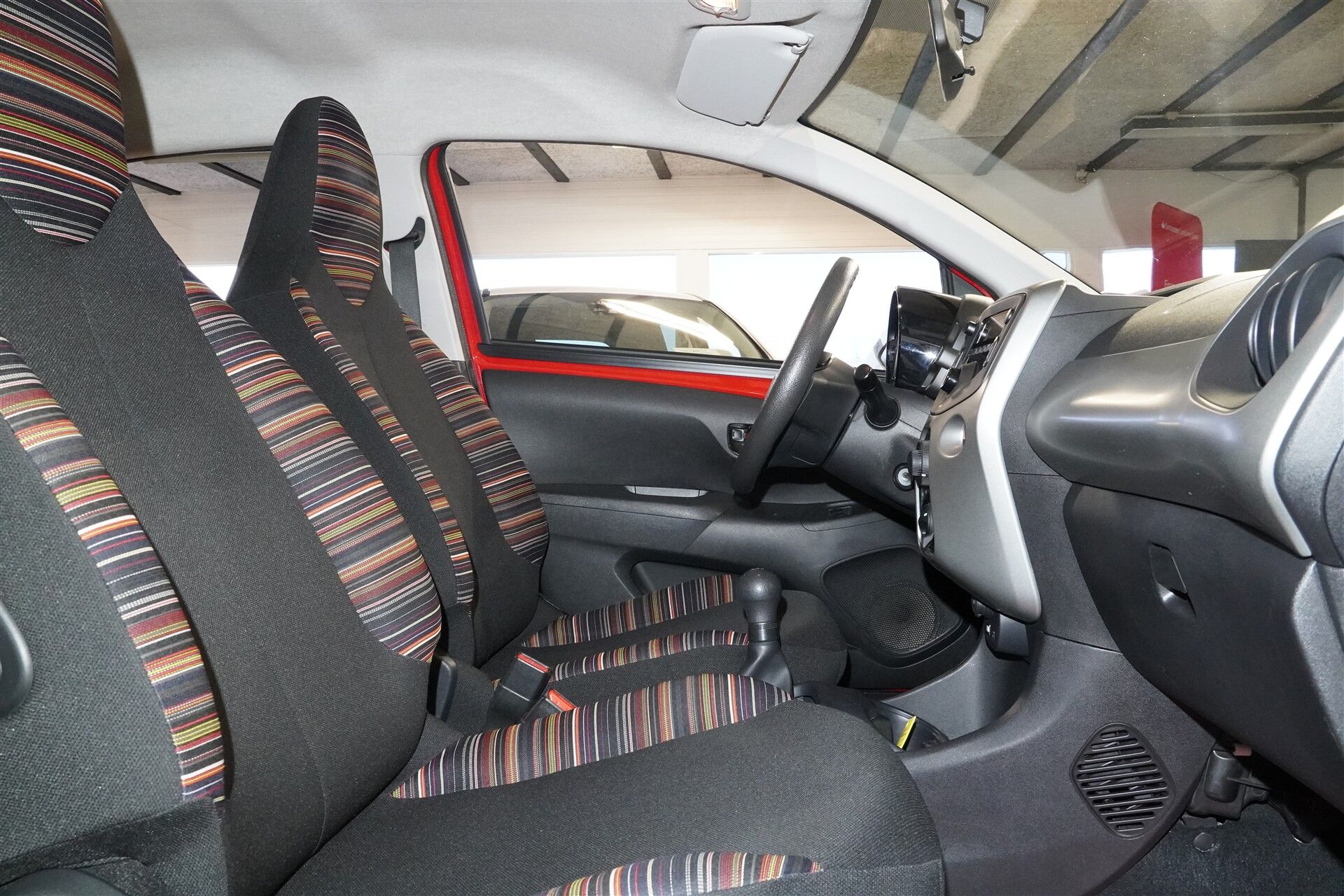 Billede af Citroën C1 1,0 VTi Scoop start/stop 68HK 5d