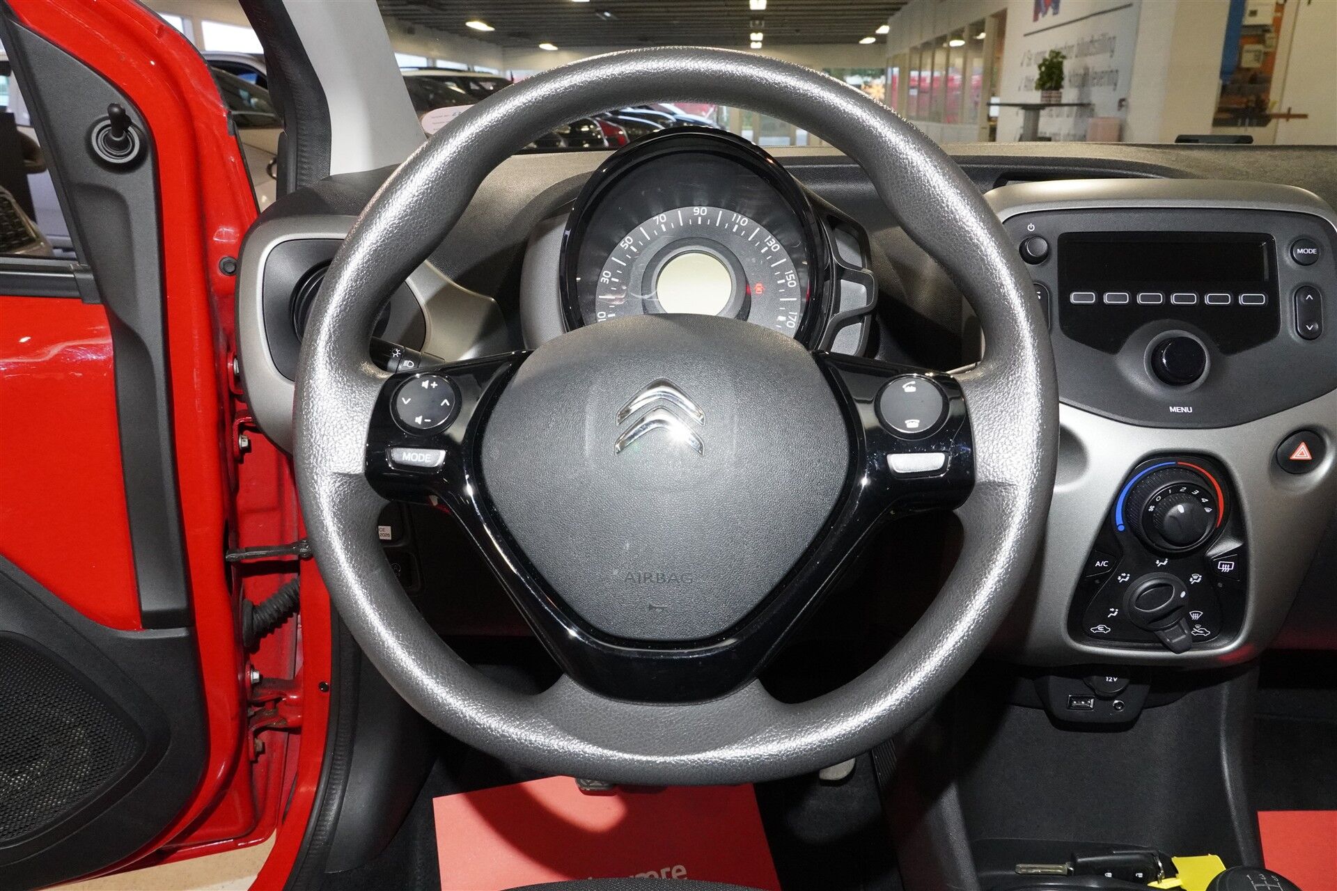 Billede af Citroën C1 1,0 VTi Scoop start/stop 68HK 5d