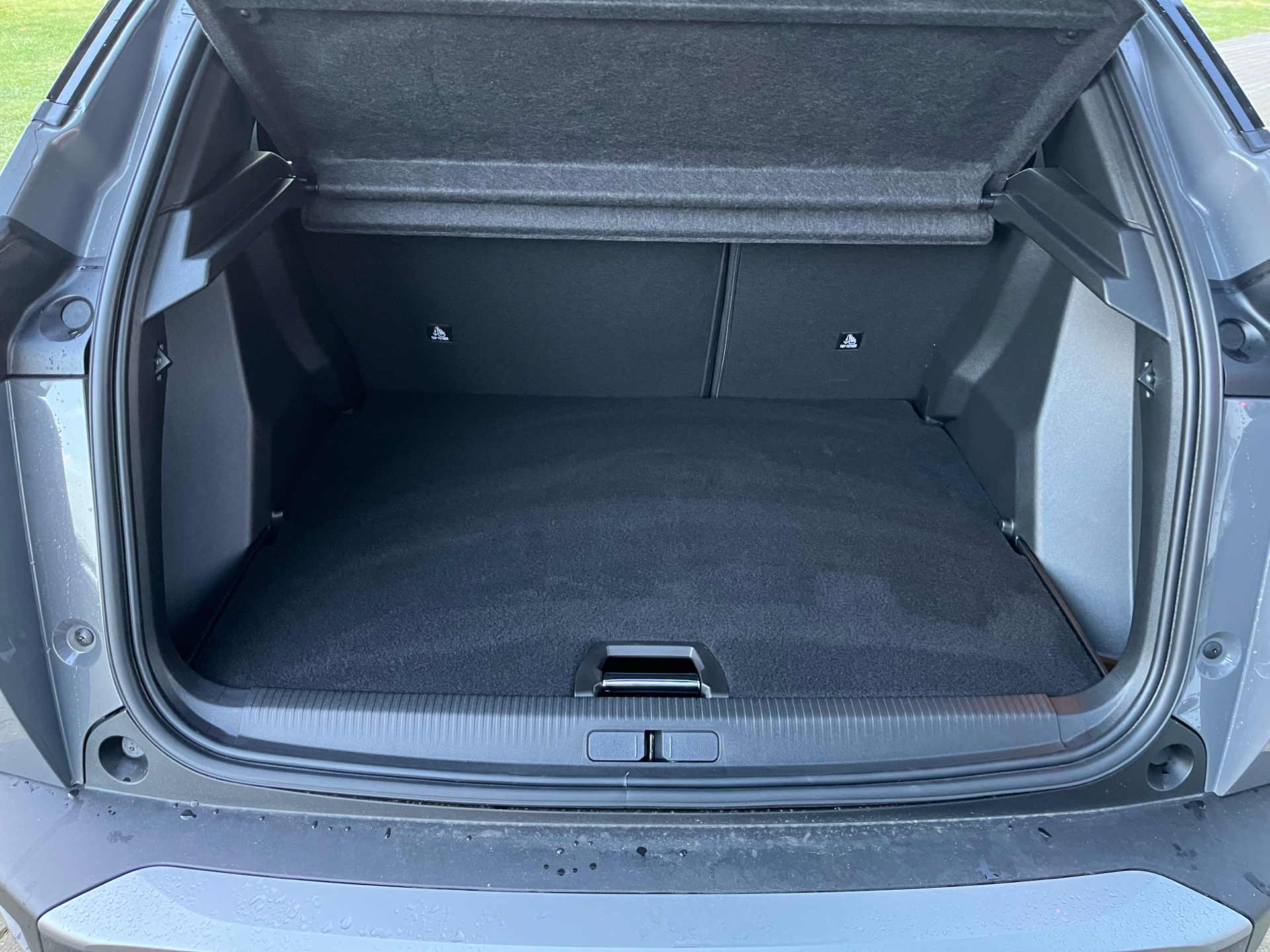 Billede af Peugeot e-2008 EL GT 156HK 5d Aut.