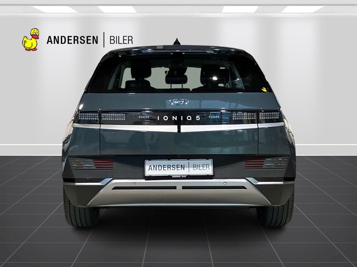 Billede af Hyundai Ioniq 5 Electric 77,4 kWh Essential 229HK 5d Aut.